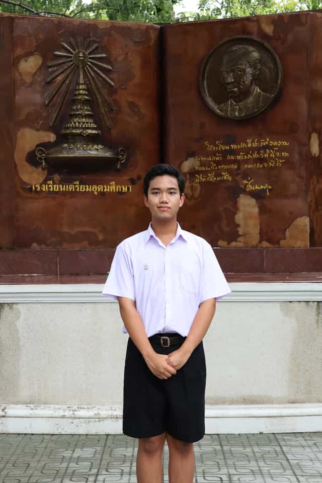 นายธณฏฐ์ หริ่มเจริญ